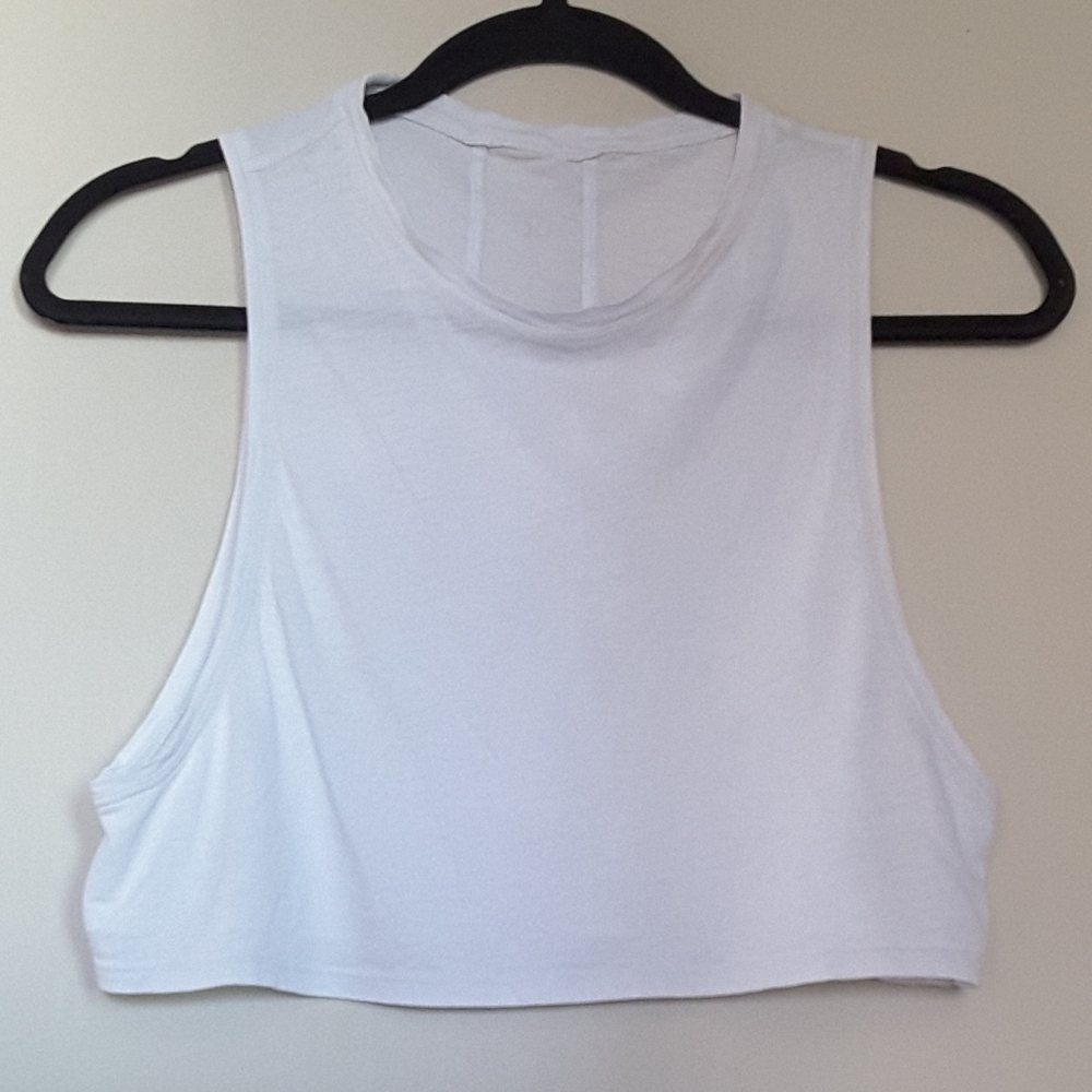 Lululemon Sleeveless Crop Top Sz4